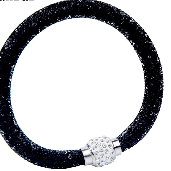 Crystal mesh bracelet - Picture 3 of 4